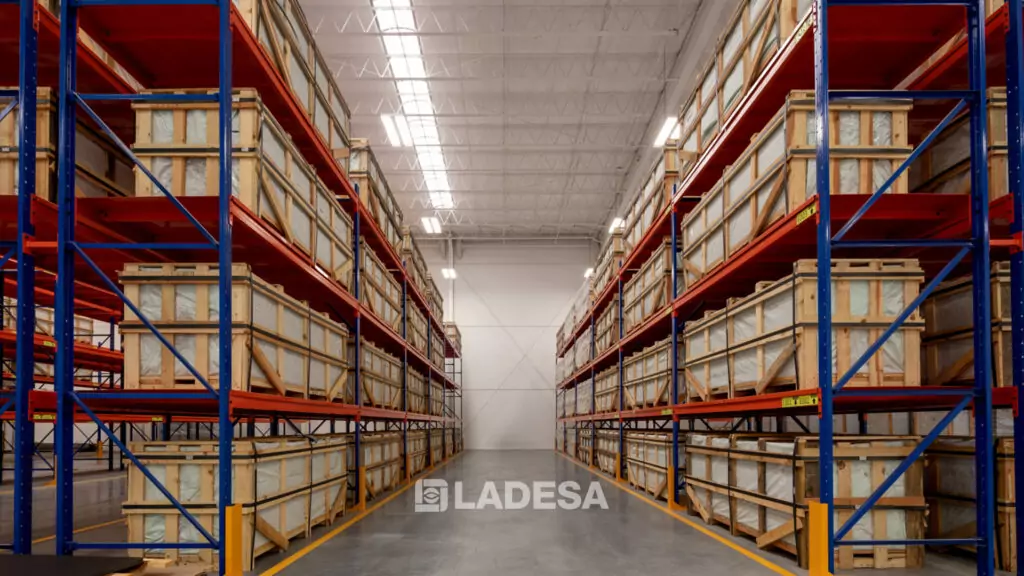 LADESA CEDIS II Interiores