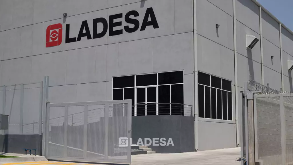 Metal desplegado para puertas